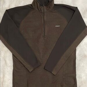Patagonia Brown and Black Zip Up Sweater